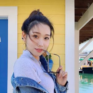 Meet your Posher, Doris